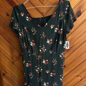 Old Navy Green Floral Dress Size Large